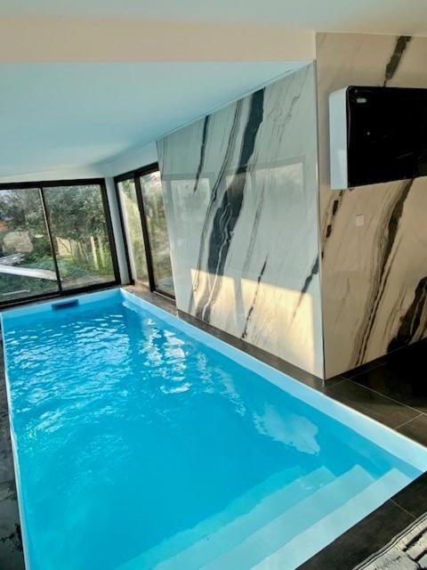 Piscine Et Jacuzzi Loft Ravissant Dans Une Maison Basque Apartman Anglet Kültér fotó